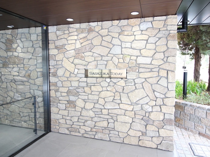 エントランス部分 ＳＡＳＡＺＵＫＡ　ＴＯＤＡＹ