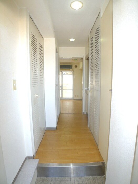 廊下 Ｊ－ＦＬＡＴＳ川口本町