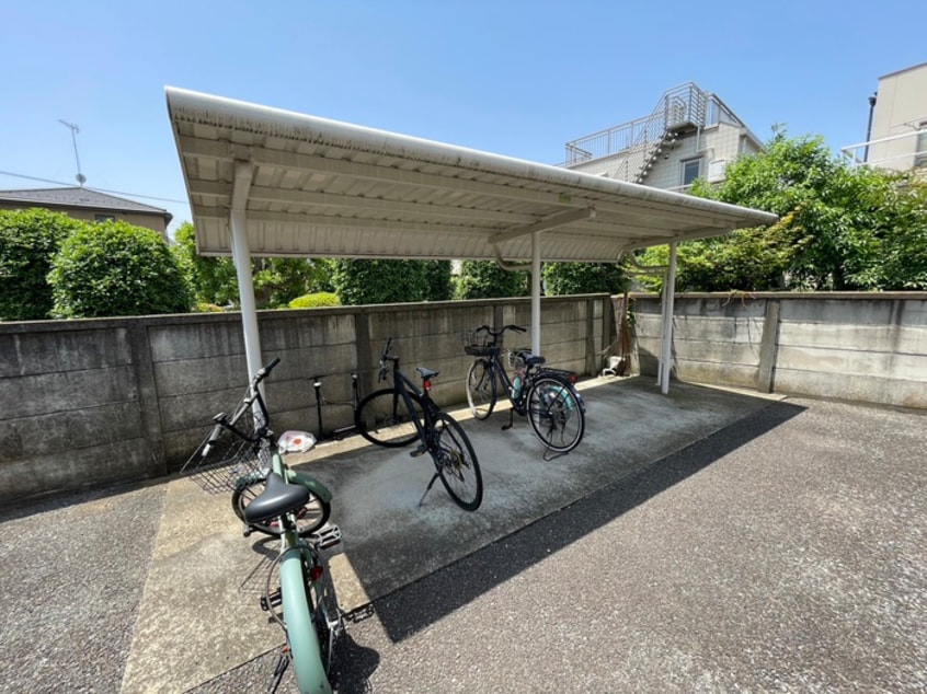 駐輪場 中の径ヴィレッジ・Ａ