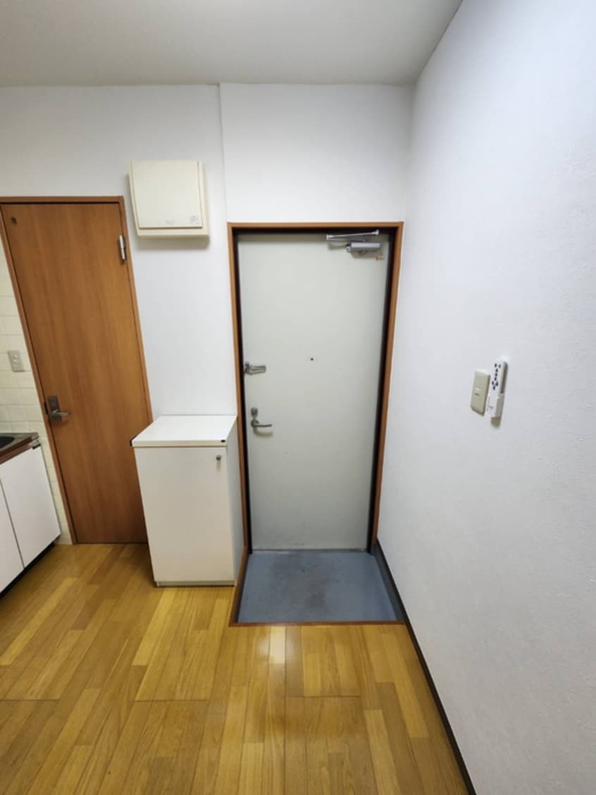 玄関 第四アサヒハイツ