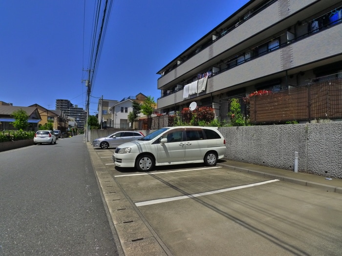 駐車場 ベイクレスト