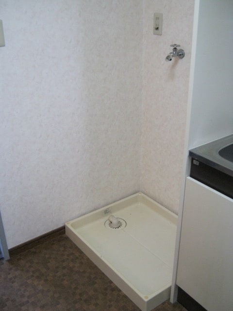 洗濯機置場 アサヒヤビルマンション