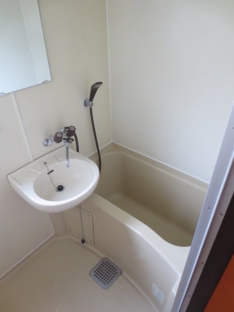 バス／シャワールーム等 長峯ビル