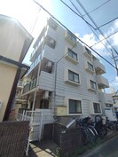 ダイヤハイツ西門の外観