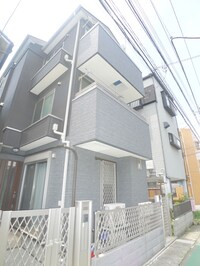 ＪＵＳＴ　ＨＯＵＳＥ