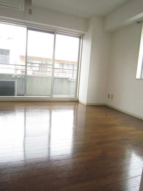 居室 ｼｬﾛ-ﾑ東中野