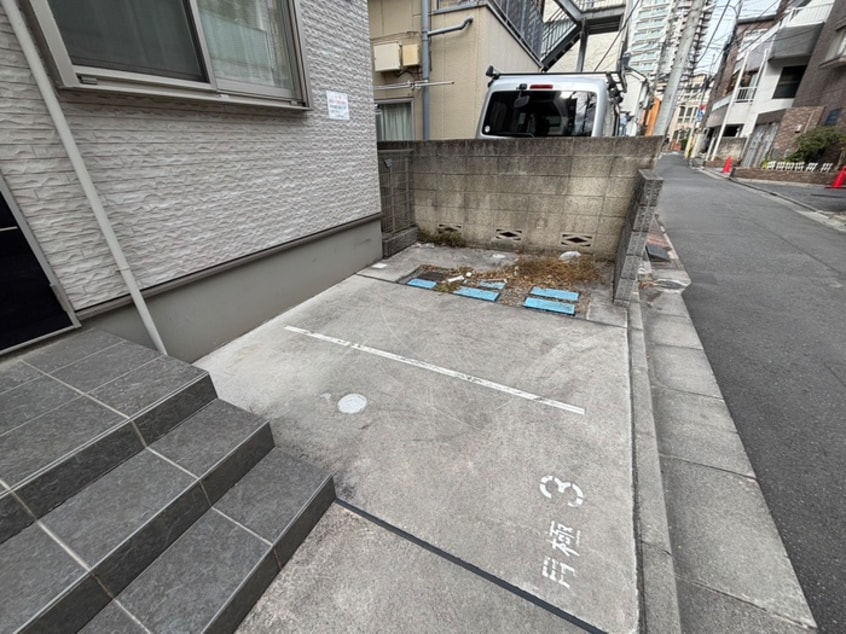 バイク置き場 フォレストコート東中野