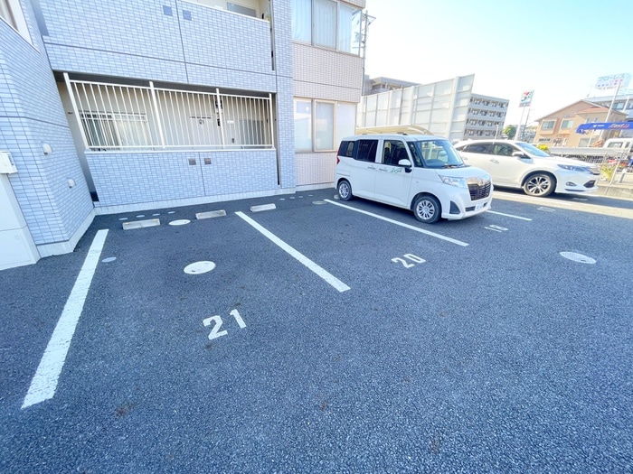 駐車場 マーガレットガーデンⅤ