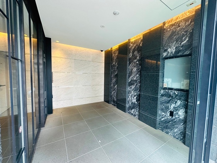 エントランス部分 ラグゼナ平和台