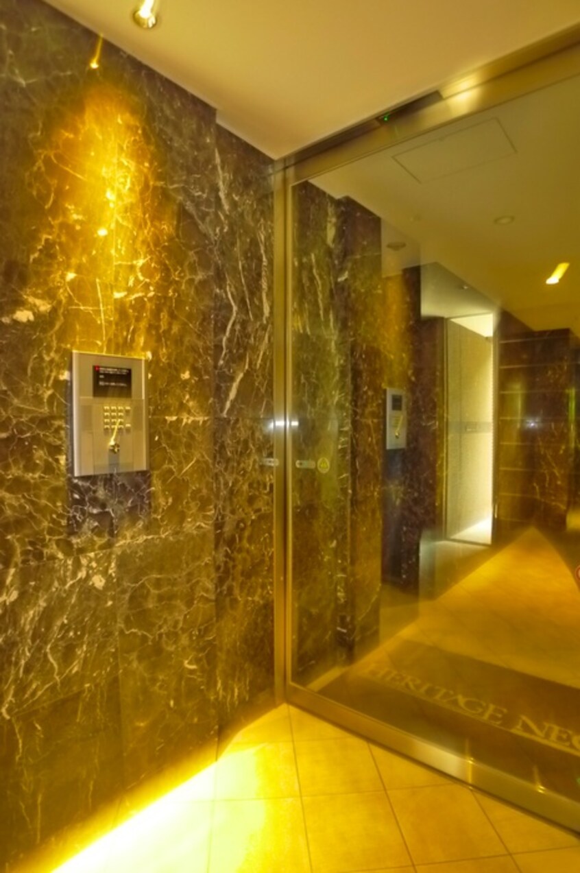 エントランス部分 エリタージュ根岸