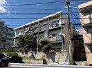 泉コーポの外観