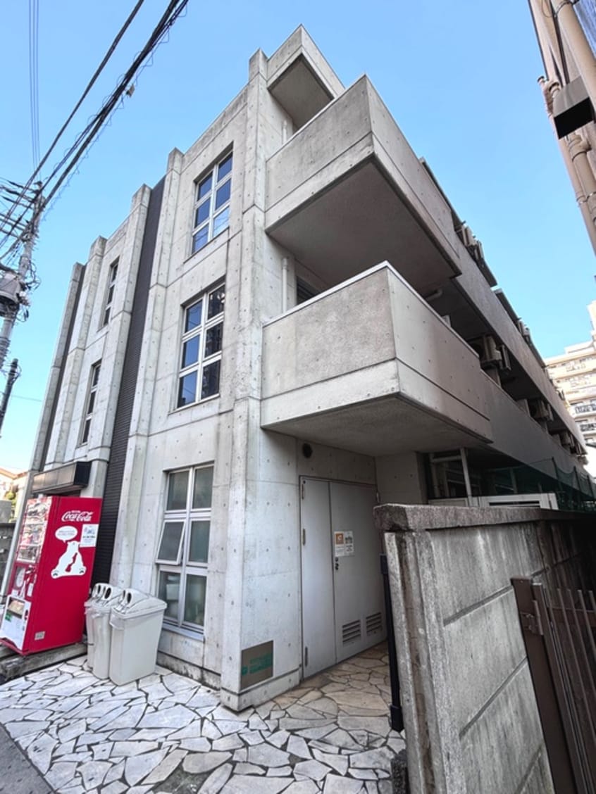 その他 Ｕｎ　Ｂｒｉｌｌａｎｔ