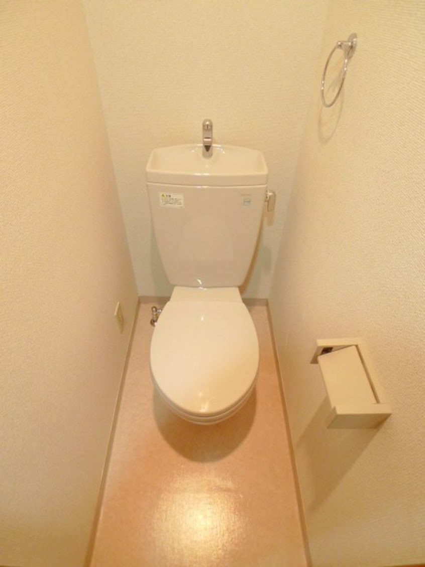 トイレ Ｕｎ　Ｂｒｉｌｌａｎｔ