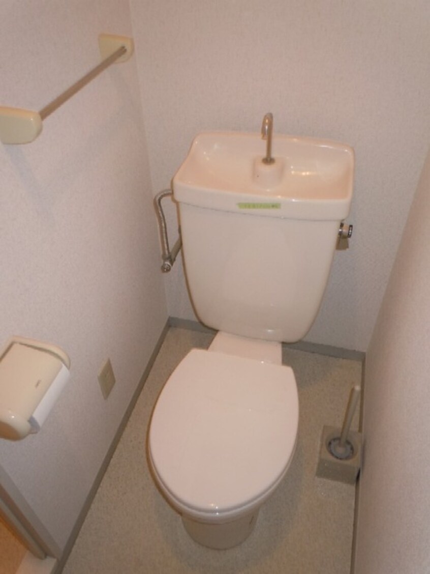 トイレ ファミ－ル中野島