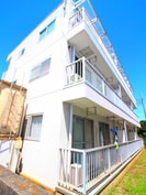 第三嶋村マンションの外観