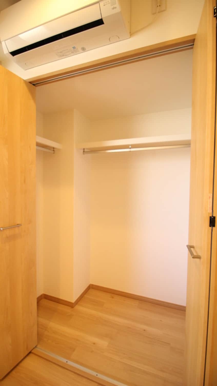 収納 コムデ・ビュ－