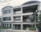 秋吉クリニック(病院)まで182m ピア・クレスト