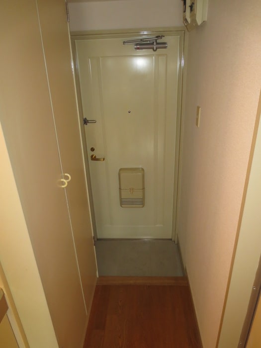 玄関 メイプルハウス