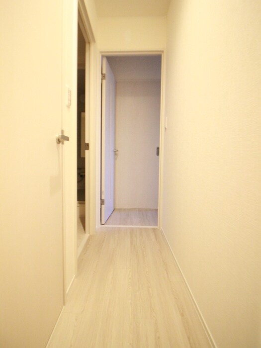 廊下 ガーデンホームズ高野