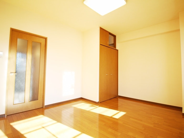 居室 中村北堀江ビル