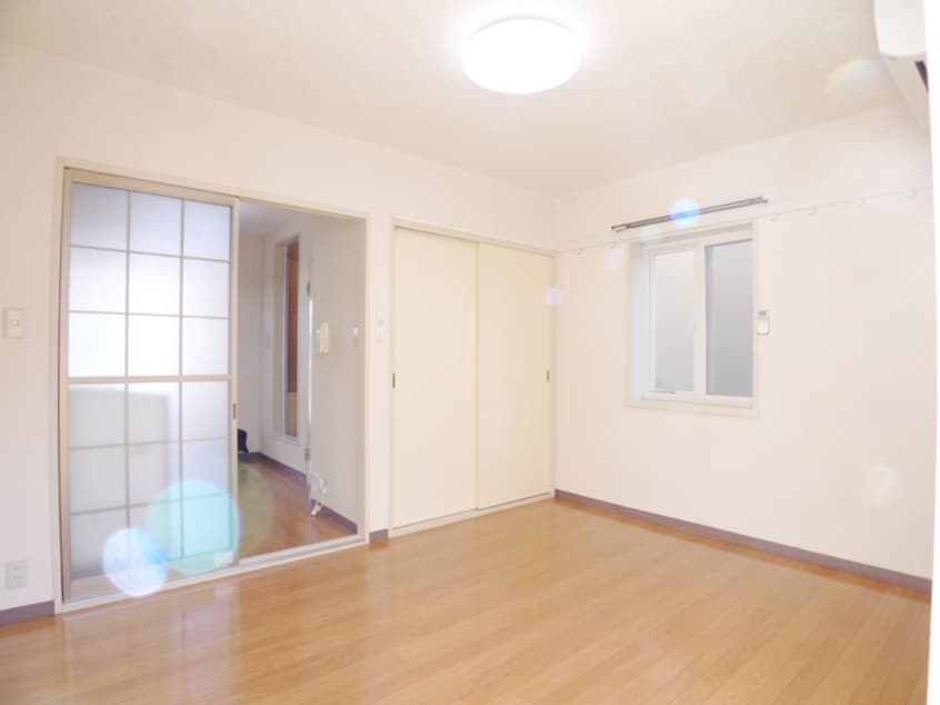居室 フレンドシップ岩沢B