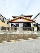 松が丘1－49貸家の外観