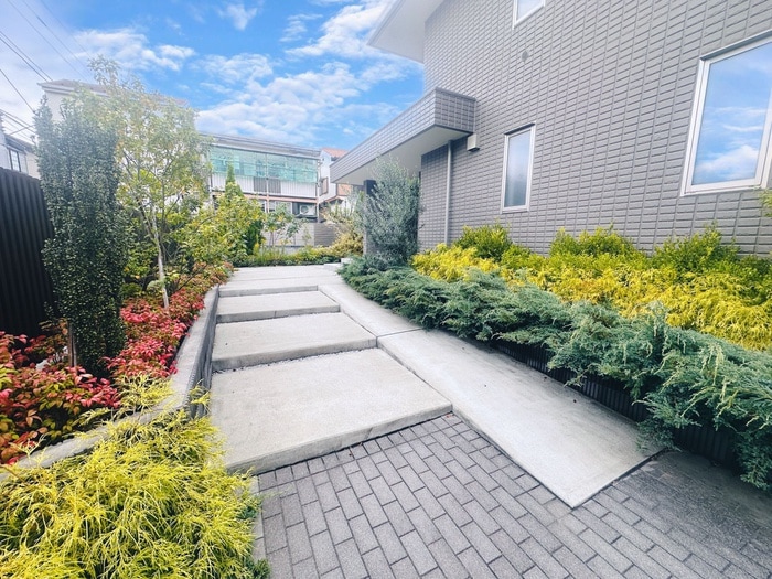 エントランス部分 Sun　demeure B