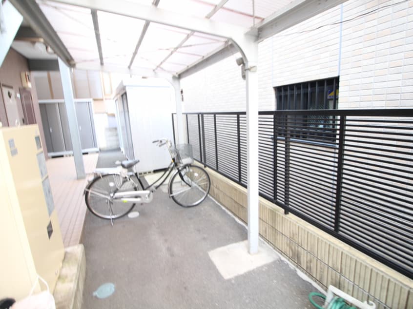 駐輪場 ウィルフラット