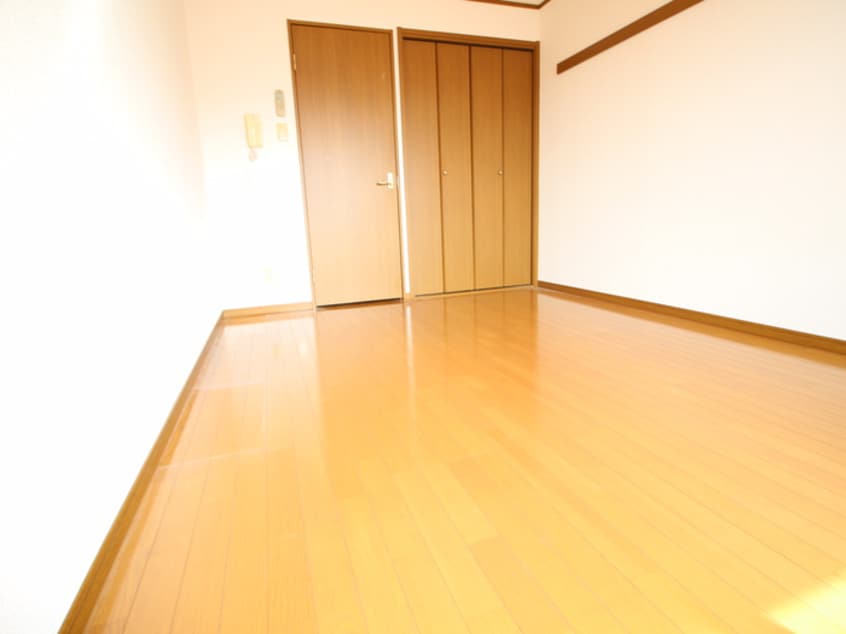 居室 ウィルフラット