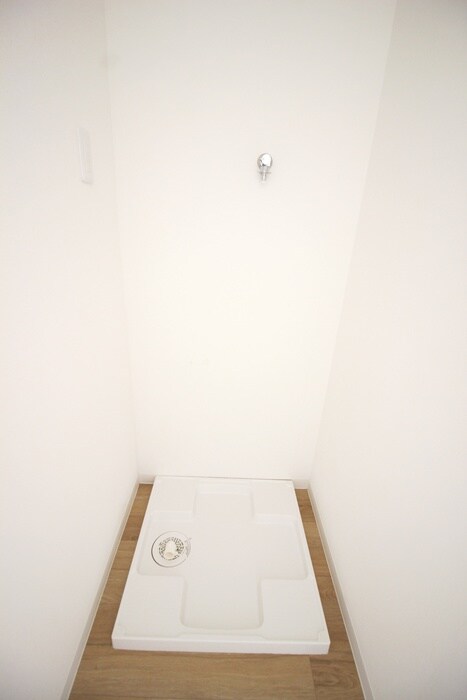 洗濯機置場 フォ－ブル鎌倉