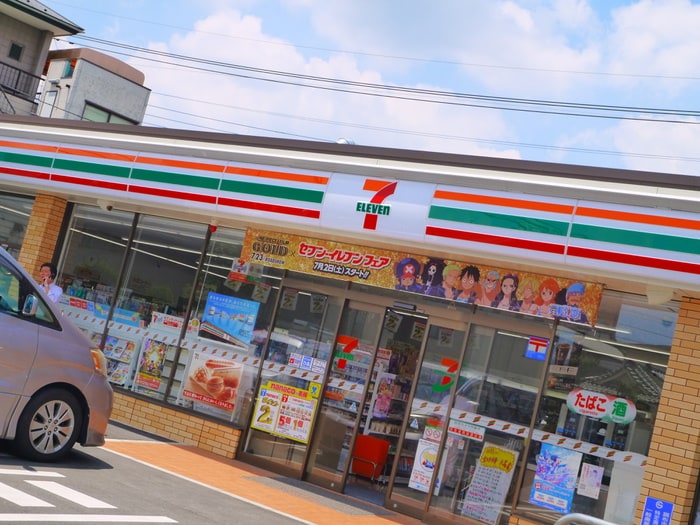 セブンイレブン(コンビニ)まで198m メゾン・ド・ツール