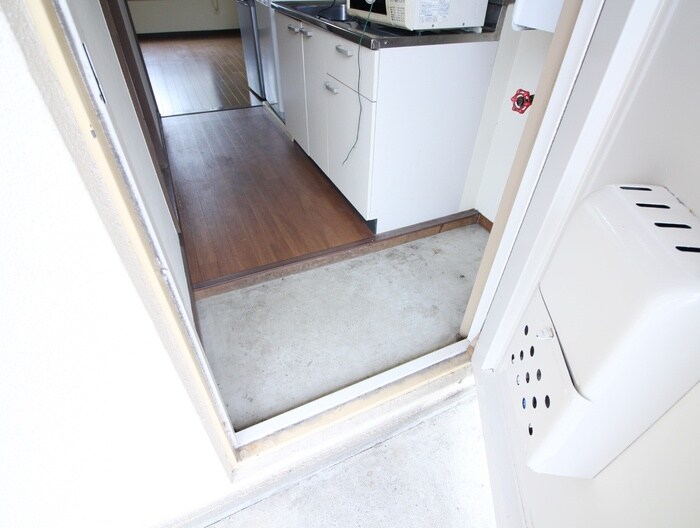 玄関 ヒカリハイツ