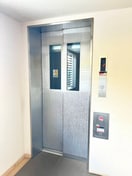 その他 セシリア