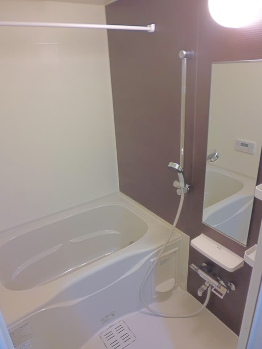 バス／シャワールーム等 セシリア