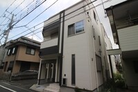 幸町３丁目貸家