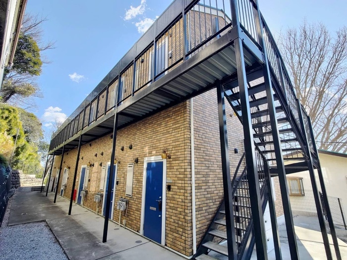 外観写真 ﾊｰﾐｯﾄｸﾗﾌﾞﾊｳｽｱﾆｰｶﾞｰﾃﾞﾝ