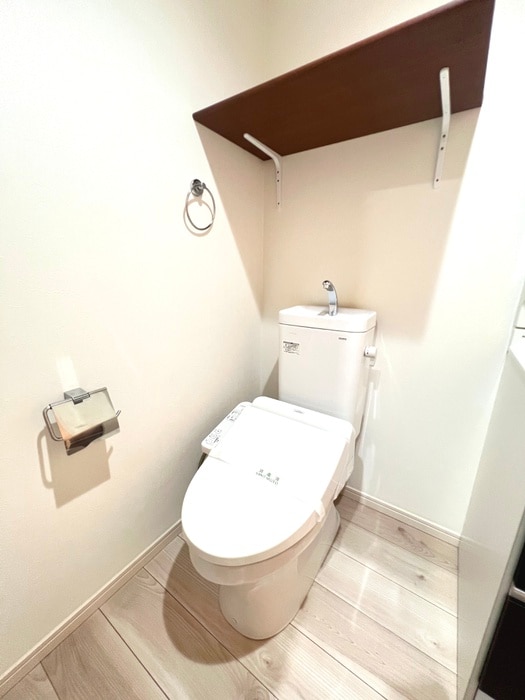 トイレ ﾊｰﾐｯﾄｸﾗﾌﾞﾊｳｽｱﾆｰｶﾞｰﾃﾞﾝ