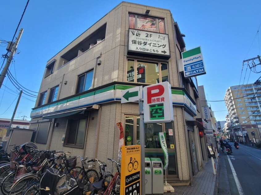 ファミリーマート　保谷駅南口店(コンビニ)まで112m レジデンス南大泉