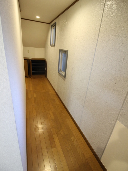 廊下 山英マンション