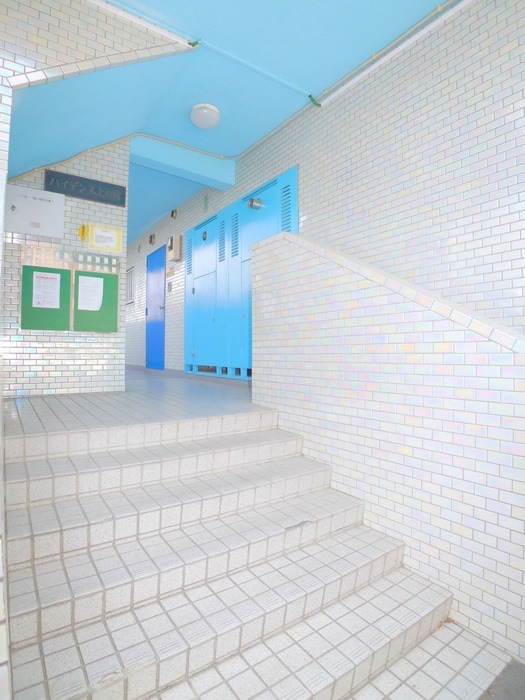 エントランス部分 ハイデンス上の宮