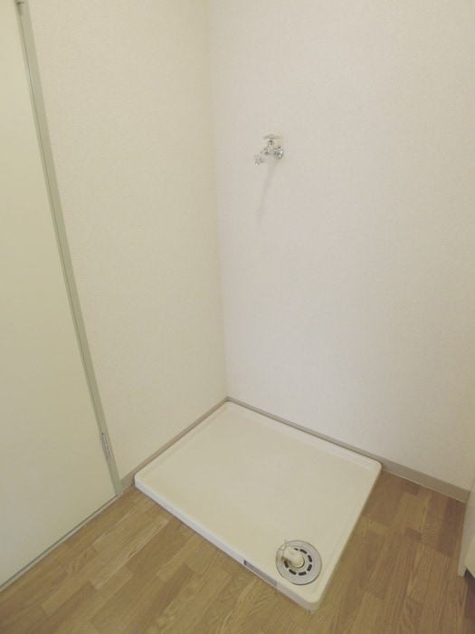 洗濯機置場 ハイデンス上の宮