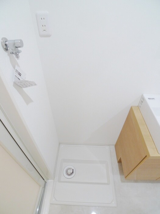 洗濯機置場 【防音室付きマンション】 MORNA