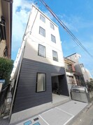 ティ－グル川口の外観