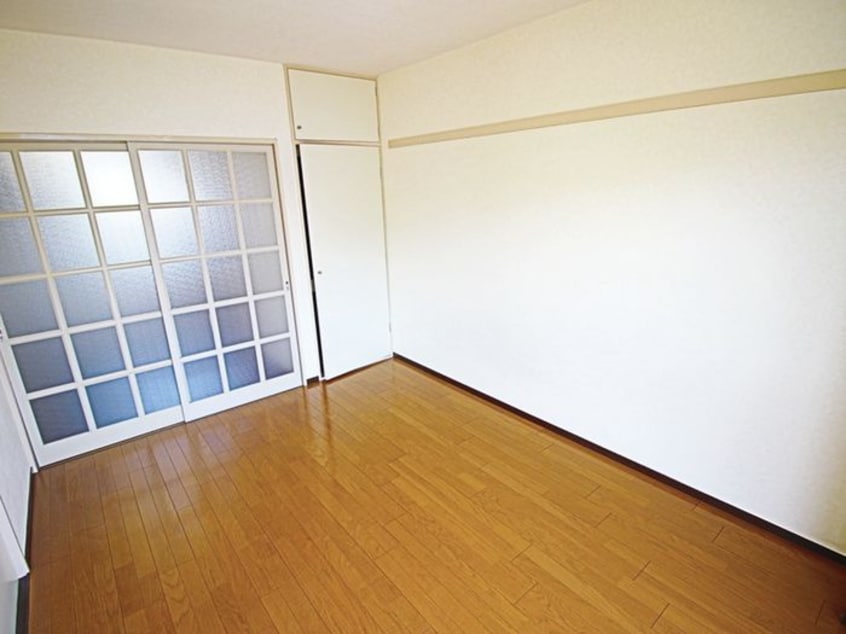 居室 エレガント府中