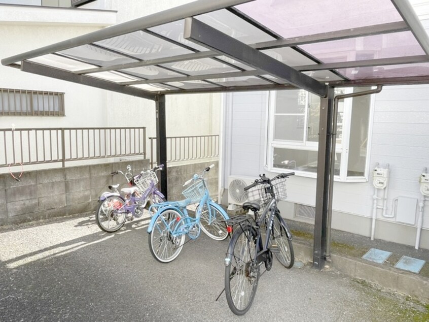 駐輪場 イグザスＢ