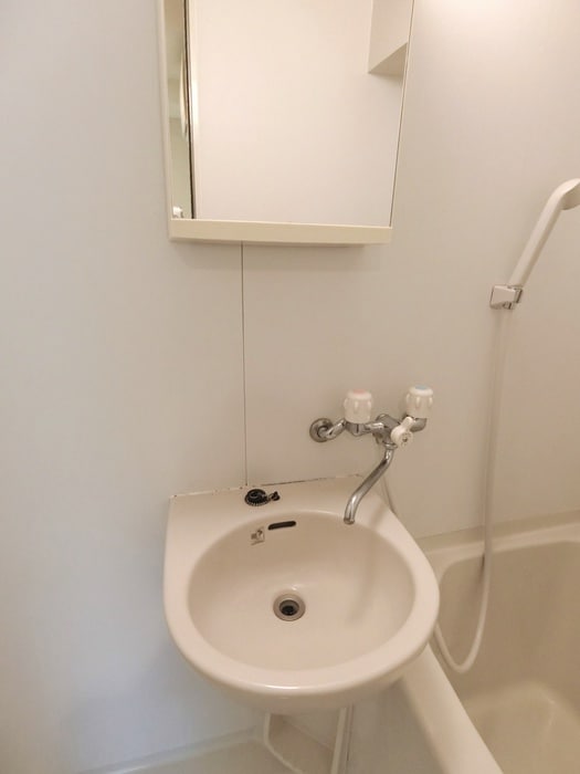 洗面 アルモニ－別所