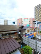 室内からの展望 アルモニ－別所