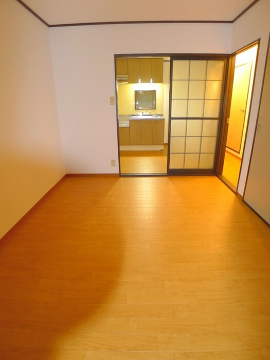 居室 ル－ト元郷