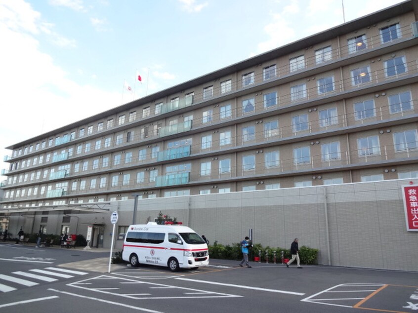 新百合ヶ丘総合病院(病院)まで1400m ベルテ新百合ヶ丘