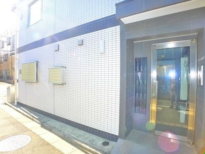 エントランス部分 Moana Court Kitaayase